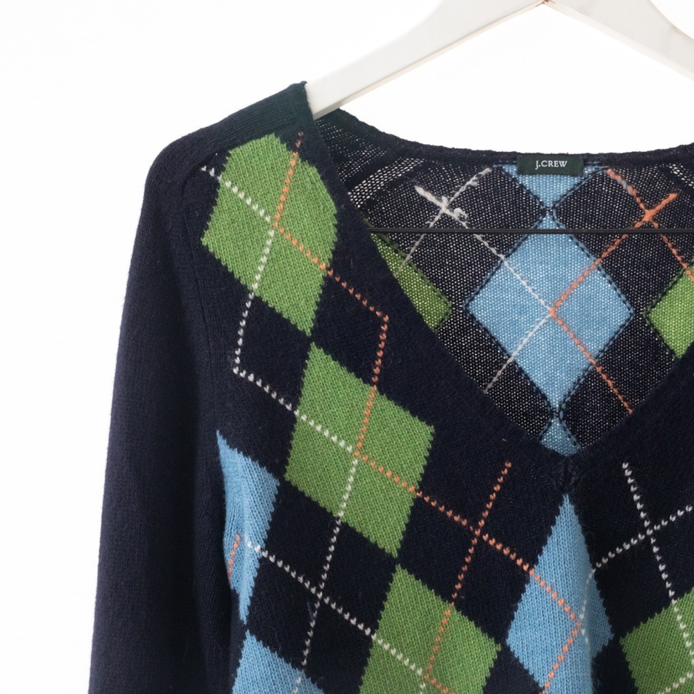 Sweater - Picture 2 of 2